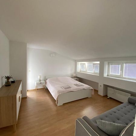 Apartman S&D Rogoznica Рогозниця Екстер'єр фото