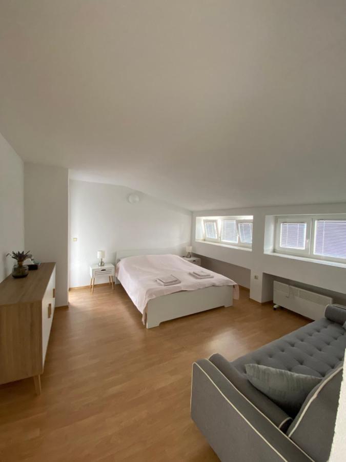 Apartman S&D Rogoznica Рогозниця Екстер'єр фото